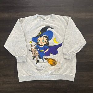 Vintage Women’s 1995 Betty Boop Halloween Witch on Broomstick Sweatshirt